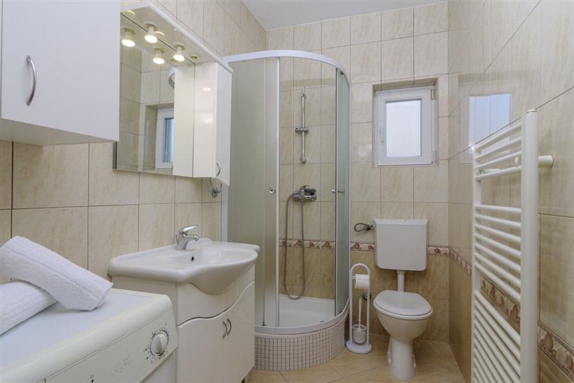 Apartment A2, for 4 persons