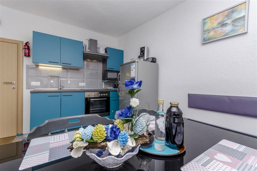 Apartment A1, for 6 persons