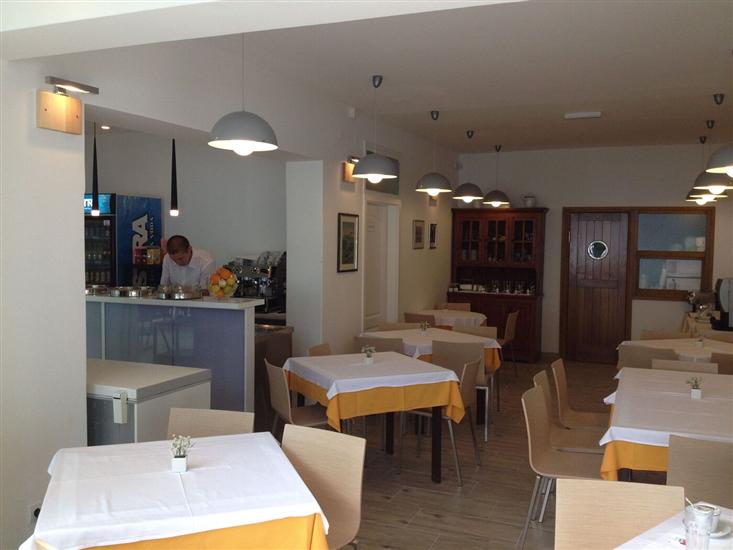 Apartment and Rooms Pansion Duba