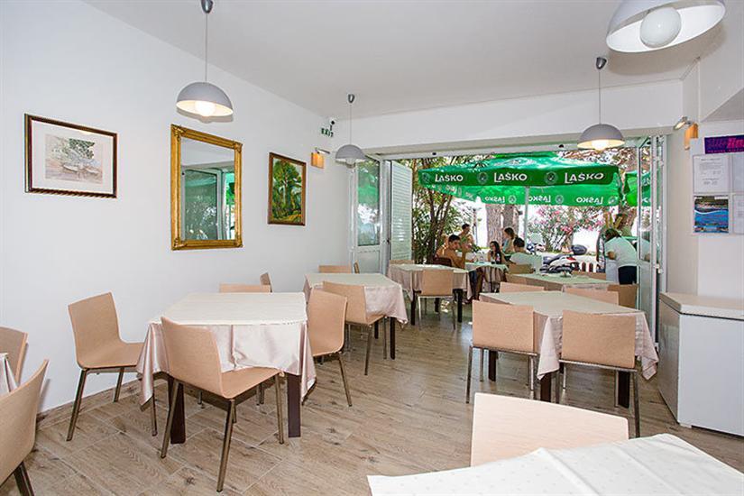 Apartment and Rooms Pansion Duba