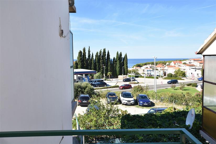 Apartment A1, for 8 persons