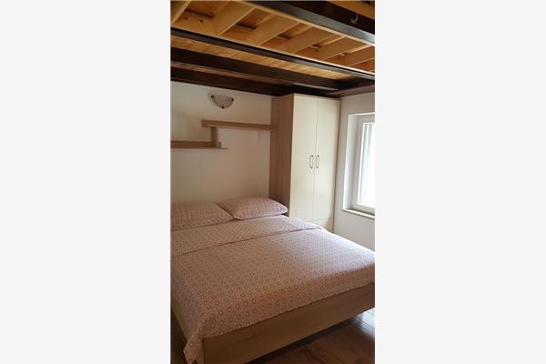 Hiša K1, na 3 osebe