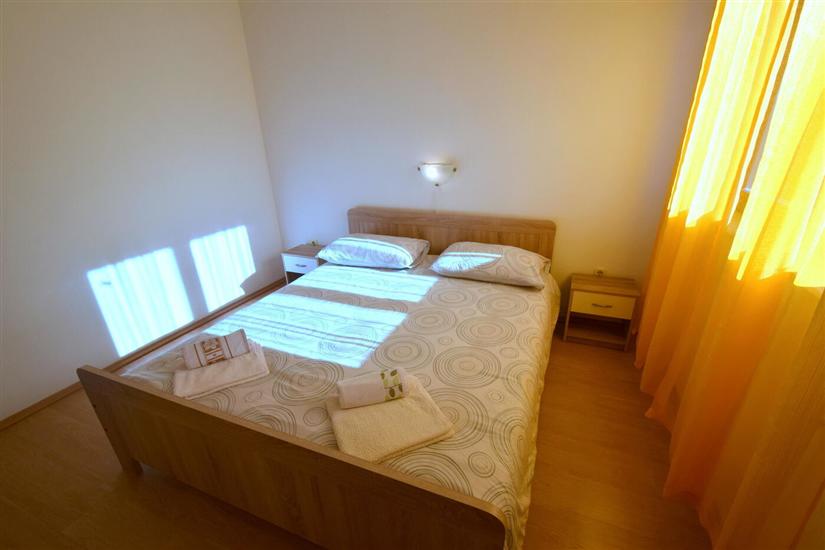 Apartment A2, for 6 persons
