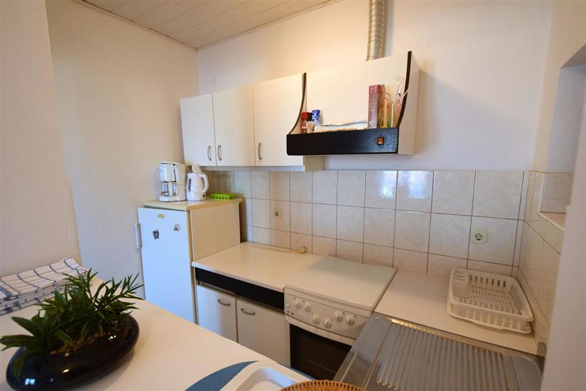 Apartment A2, for 6 persons