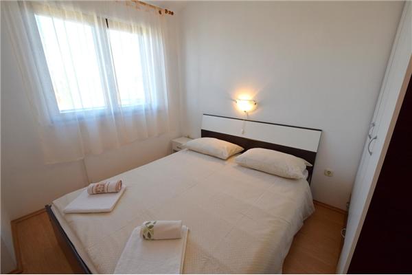 Apartment A1, for 3 persons