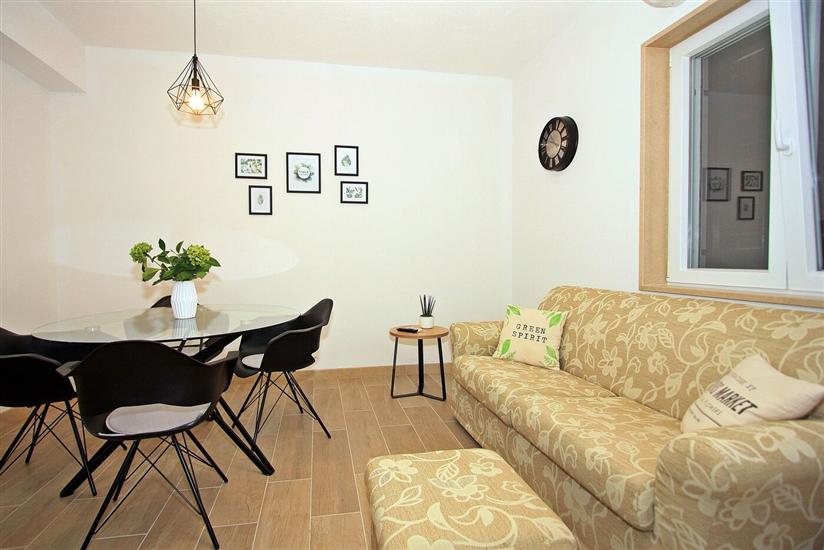 Apartment A2, for 4 persons