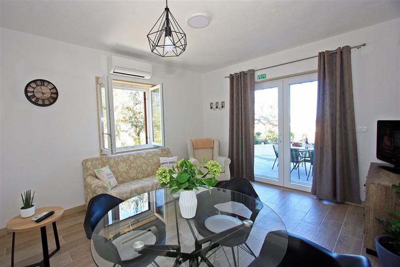 Apartment A2, for 4 persons