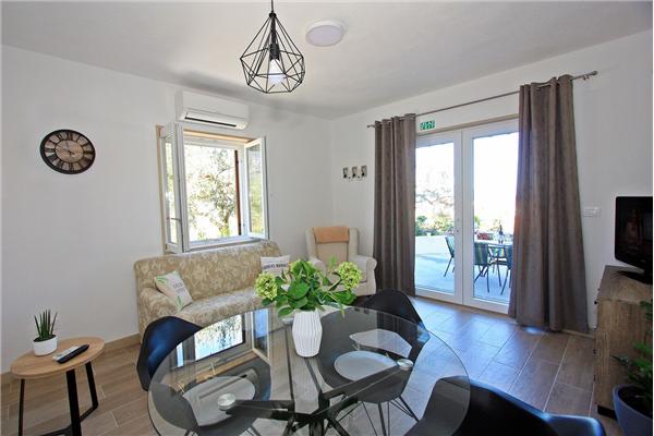 Apartment A2, for 4 persons