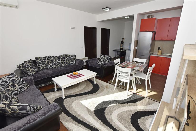 Apartment A1, for 5 persons