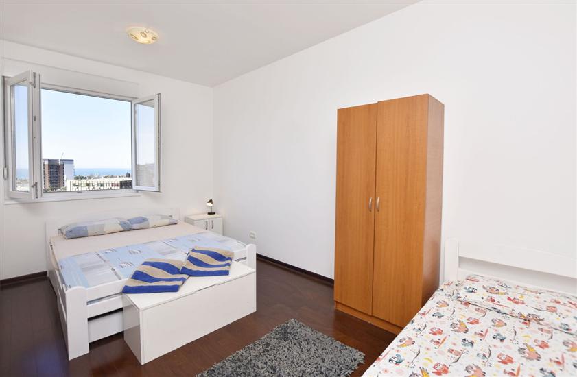 Apartment A1, for 5 persons