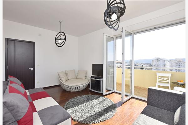 Apartment A1, for 5 persons