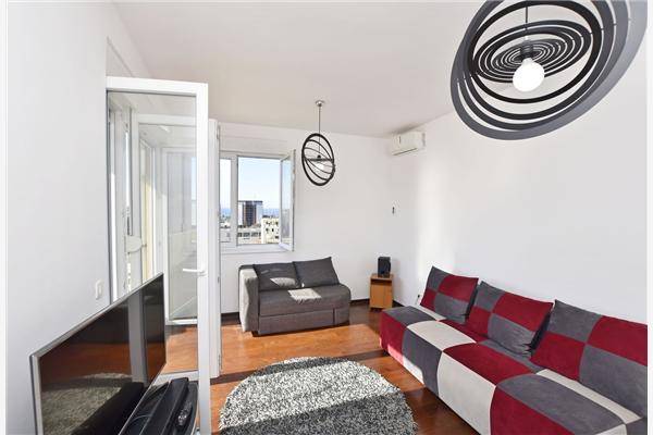 Apartment A1, for 5 persons