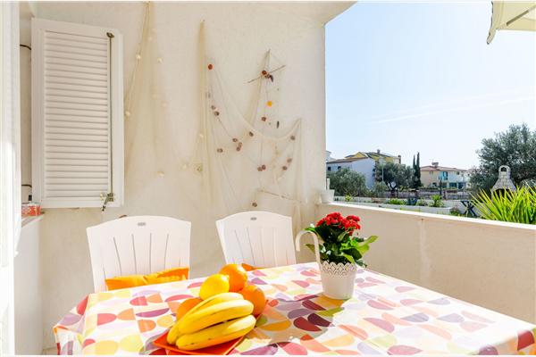 Apartment A1, for 5 persons