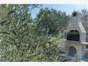 Boende vid strandkanten Šibeniks Riviera,BokashellFrån 1690 SEK