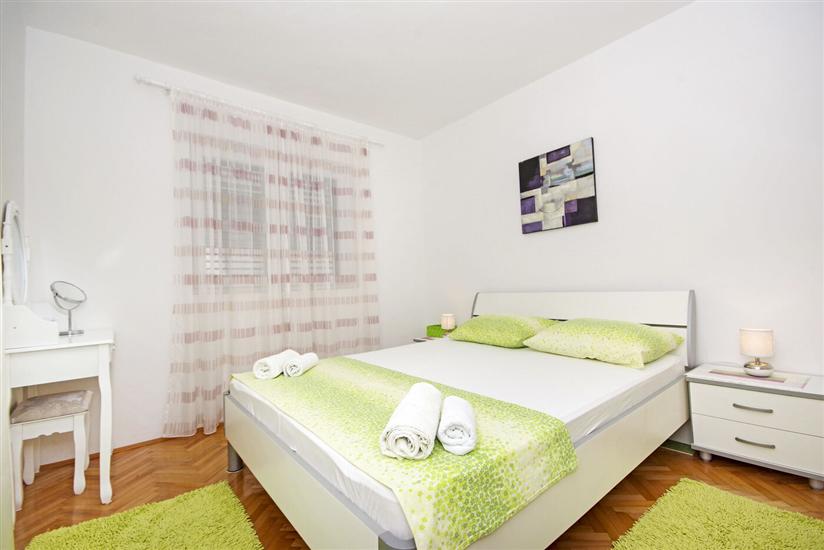Apartment A1, for 6 persons