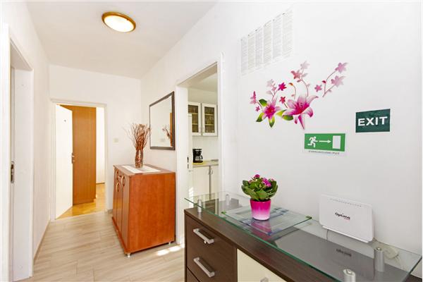 Apartment A1, for 6 persons