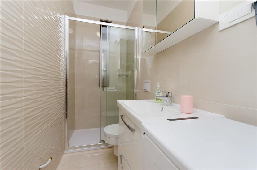 Apartment A4, for 4 persons