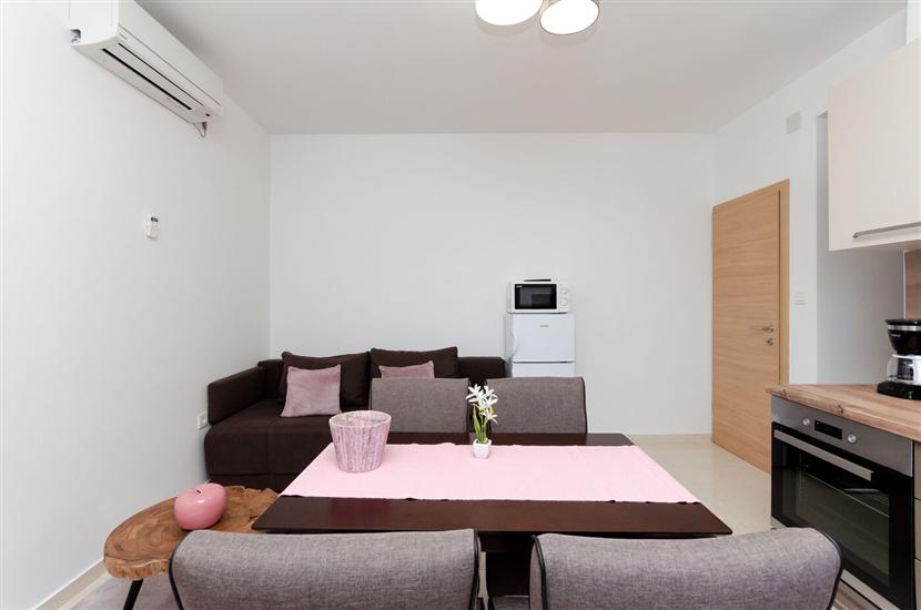 Apartment A4, for 4 persons