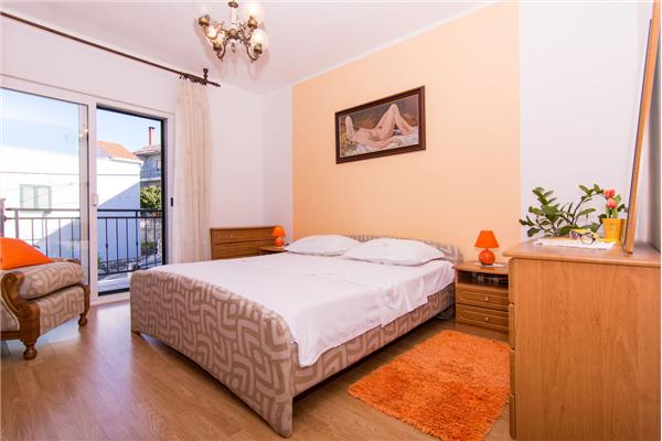 Apartment A2, for 4 persons