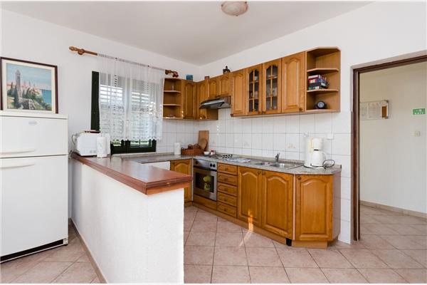 Apartment A1, for 10 persons