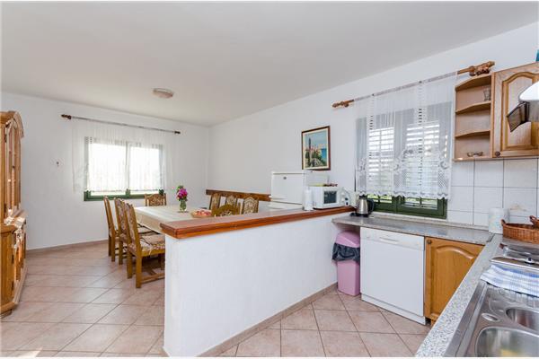 Apartment A1, for 10 persons