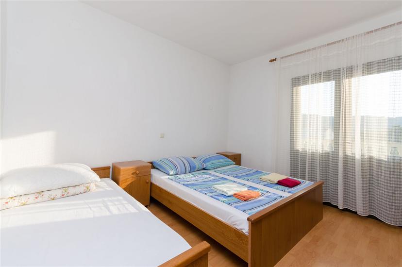 Apartment A1, for 10 persons