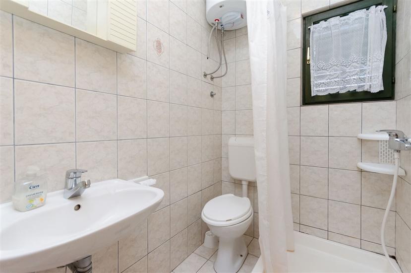 Apartment A1, for 10 persons