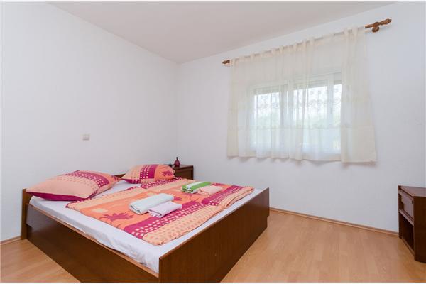 Apartment A1, for 10 persons