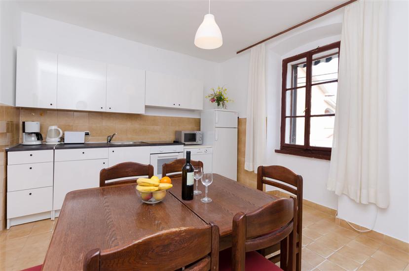 Apartment A1, for 6 persons