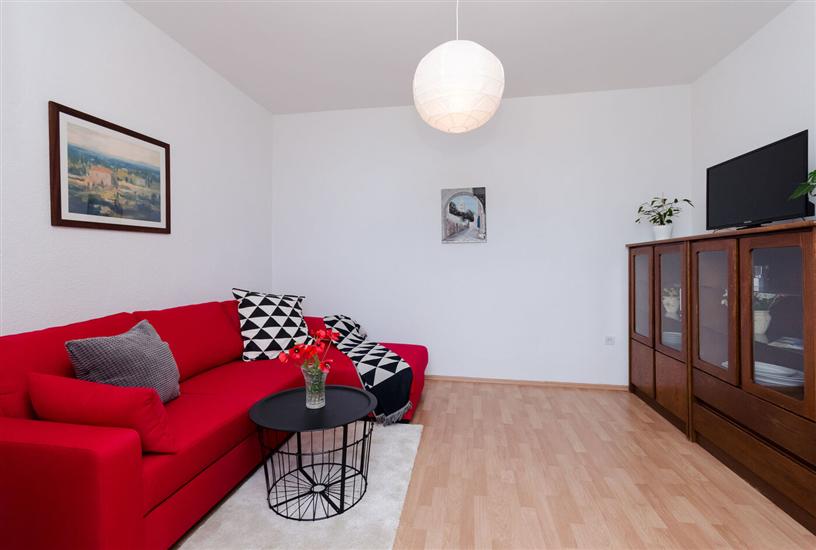 Apartment A1, for 6 persons