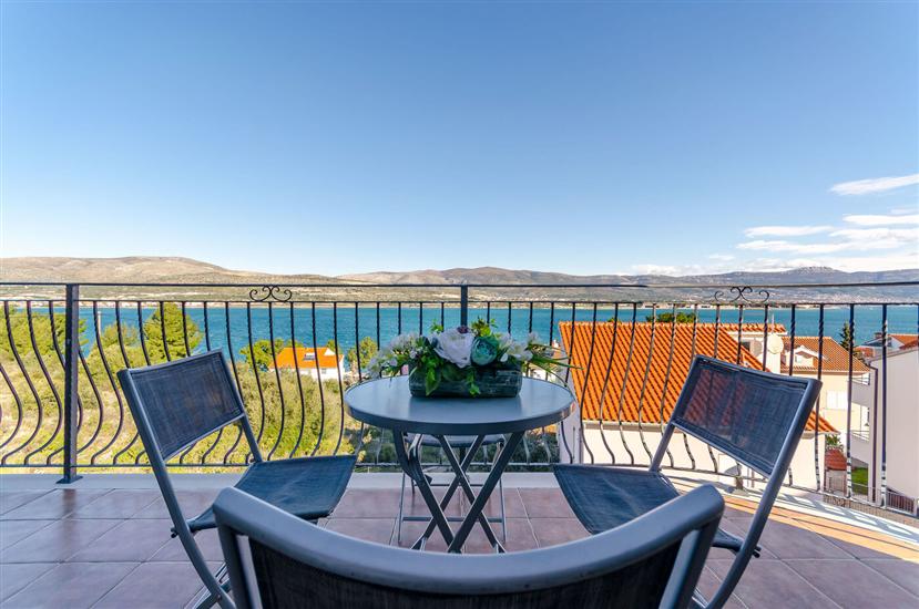 Apartment A3, for 6 persons