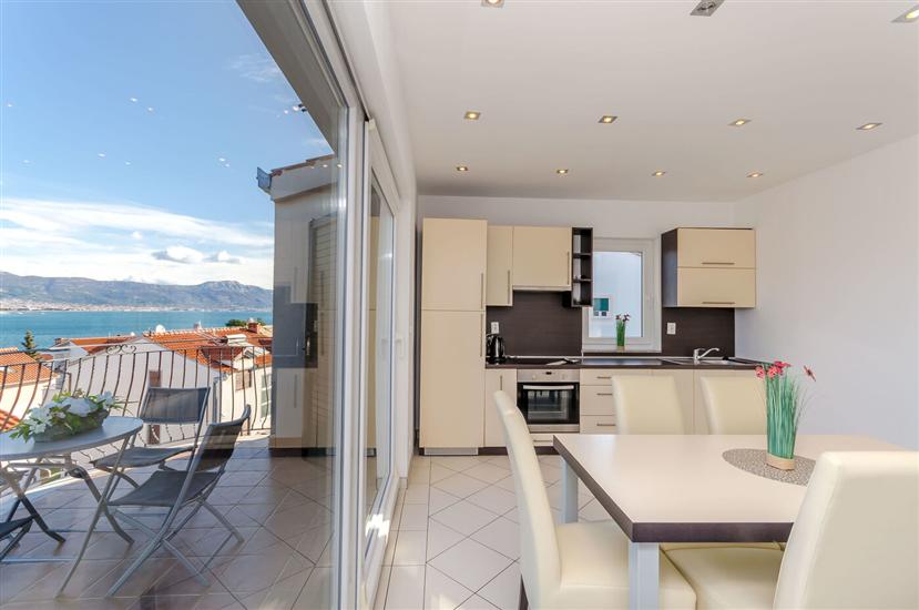 Apartment A3, for 6 persons