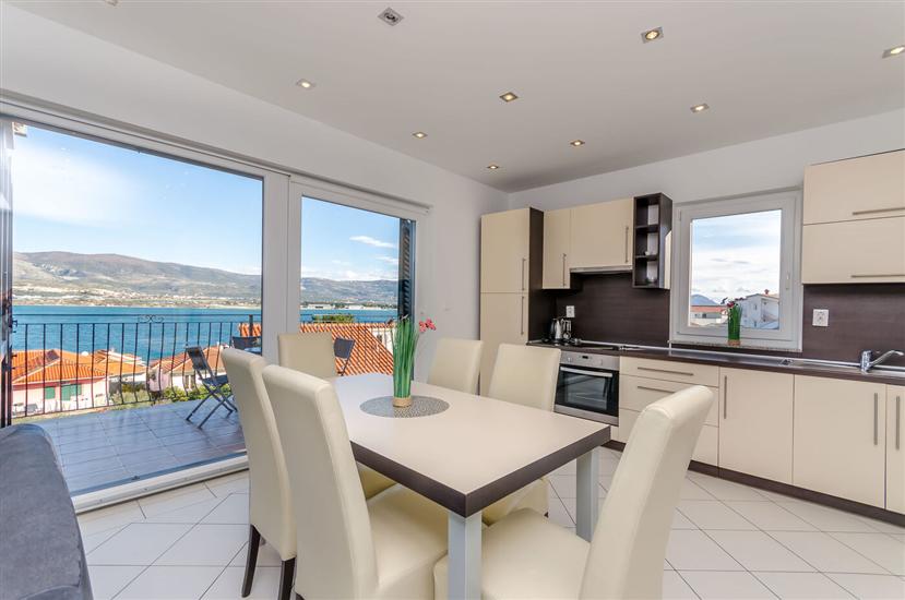 Apartment A3, for 6 persons