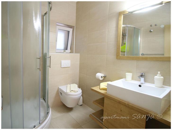 Apartment A4, for 5 persons