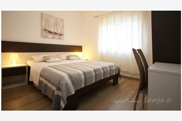 Apartment A4, for 5 persons
