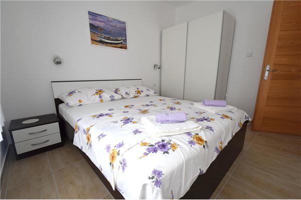 Apartment A1, for 4 persons