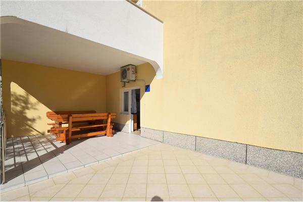Apartment A1, for 4 persons