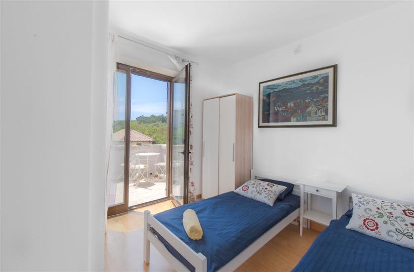 Apartment A2, for 4 persons