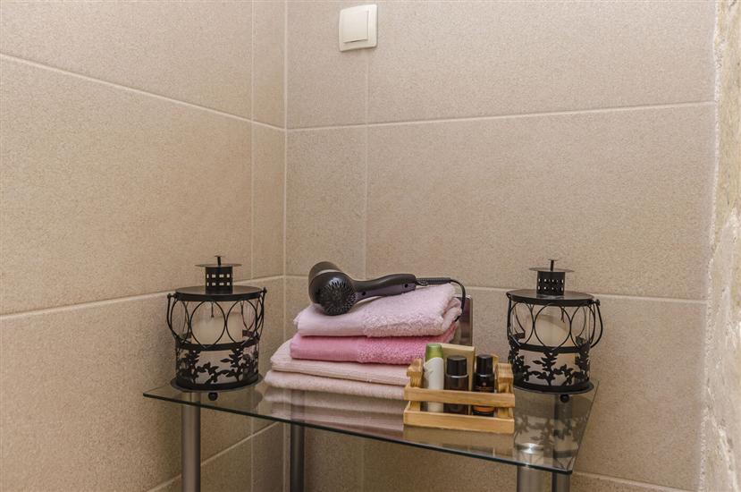 Apartment A1, for 4 persons