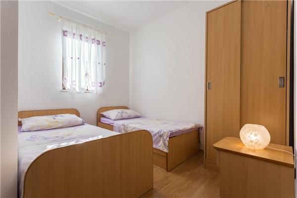 Apartment A2, for 4 persons