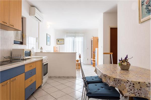 Apartment A2, for 4 persons