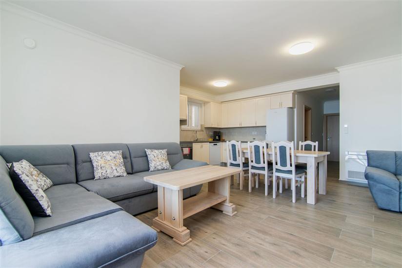 Apartment A1, for 6 persons