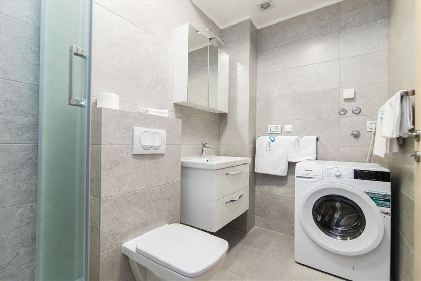 Apartment A1, for 6 persons