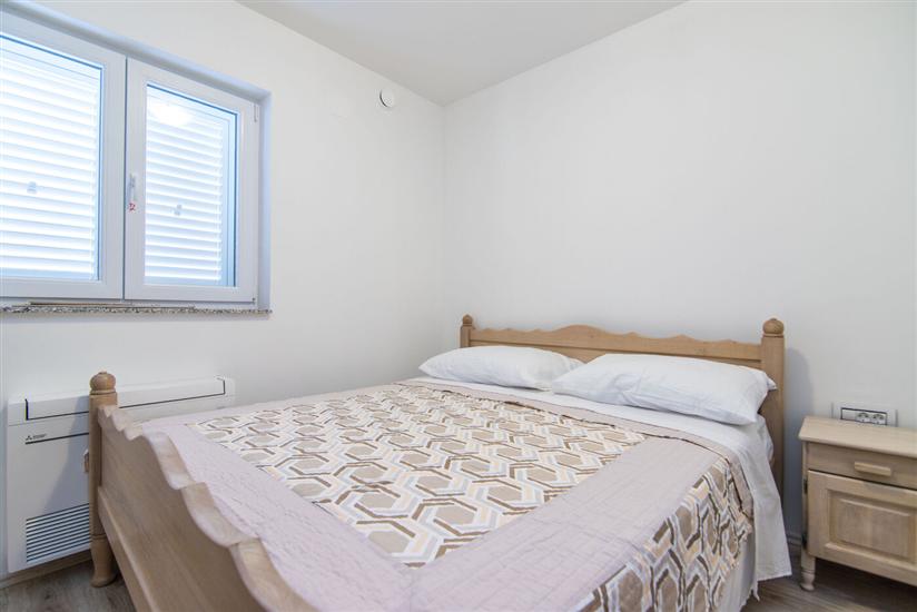 Apartment A1, for 6 persons