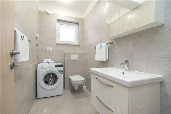 Apartment A2, for 6 persons