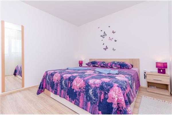 Apartment A1, for 8 persons