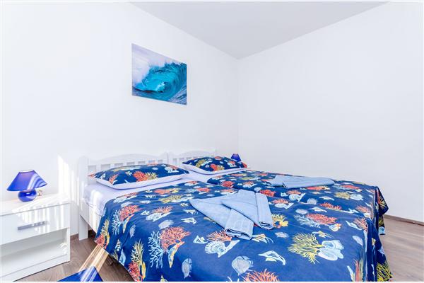 Apartment A1, for 8 persons