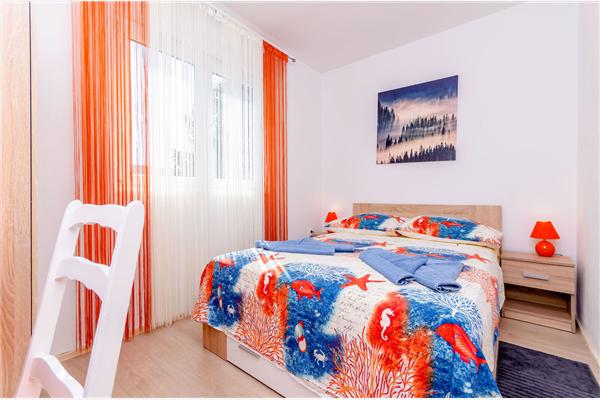 Apartment A1, for 8 persons