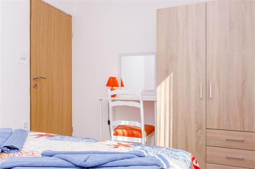 Apartment A1, for 8 persons