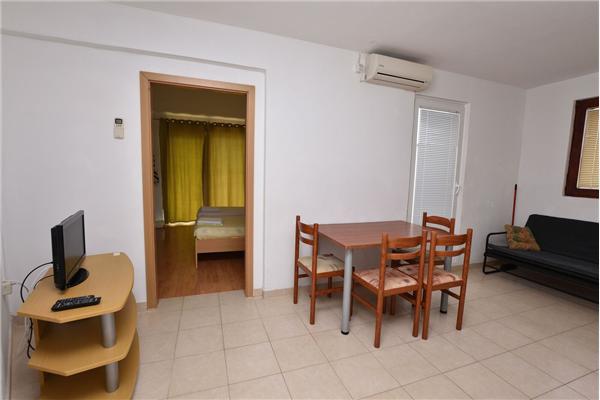 Apartment A3, for 5 persons
